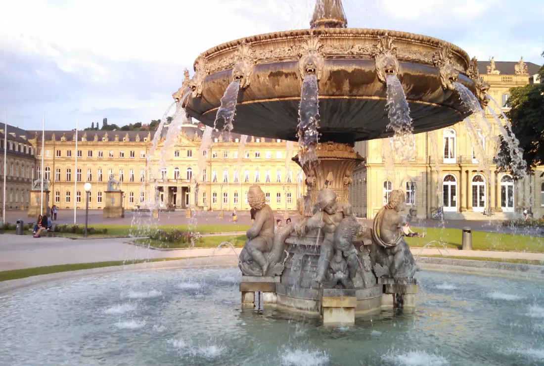 Stutgart Schlossplatz